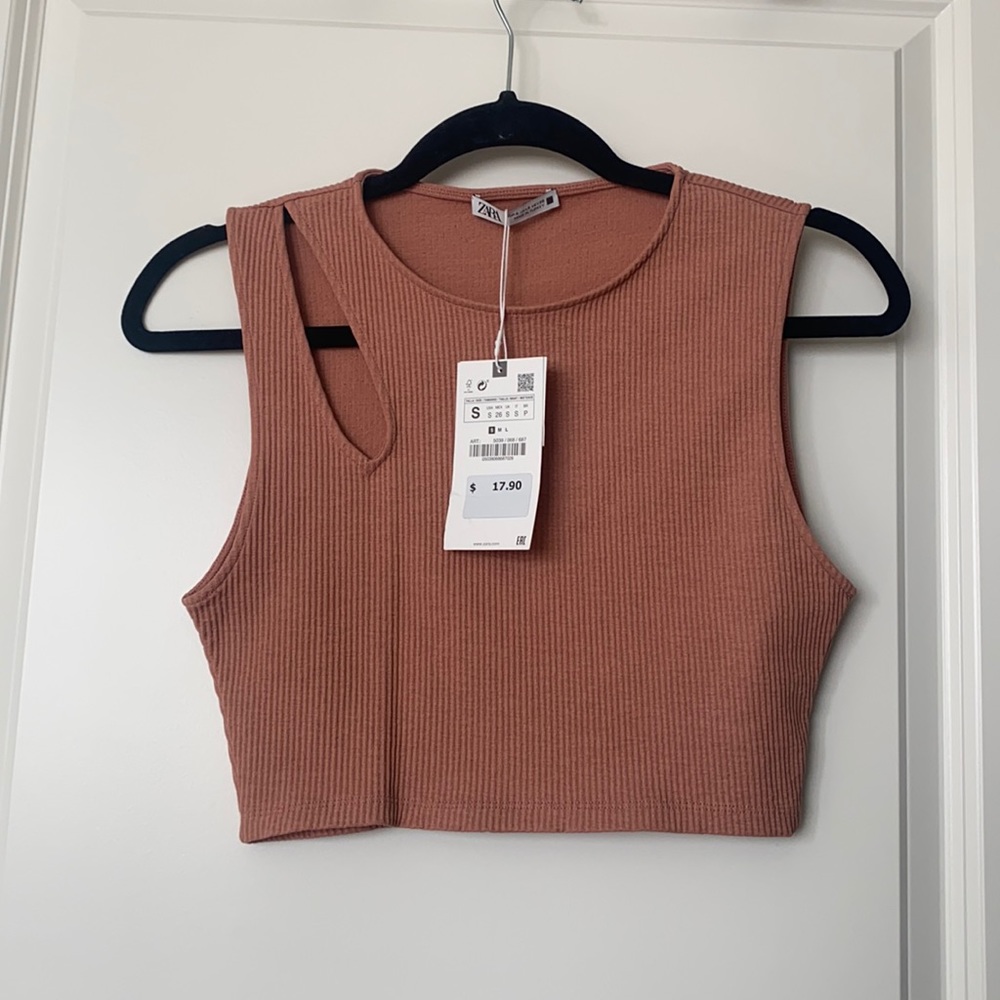 Super cute Zara shirt!